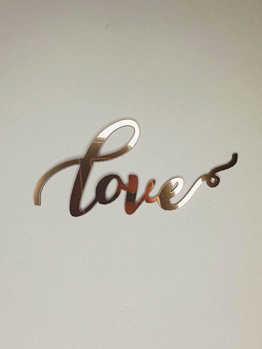 009-а Топпер "Love"